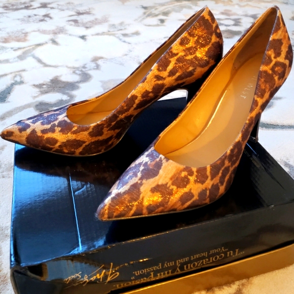 Nine West Pumps 7M - Picture 2 of 8